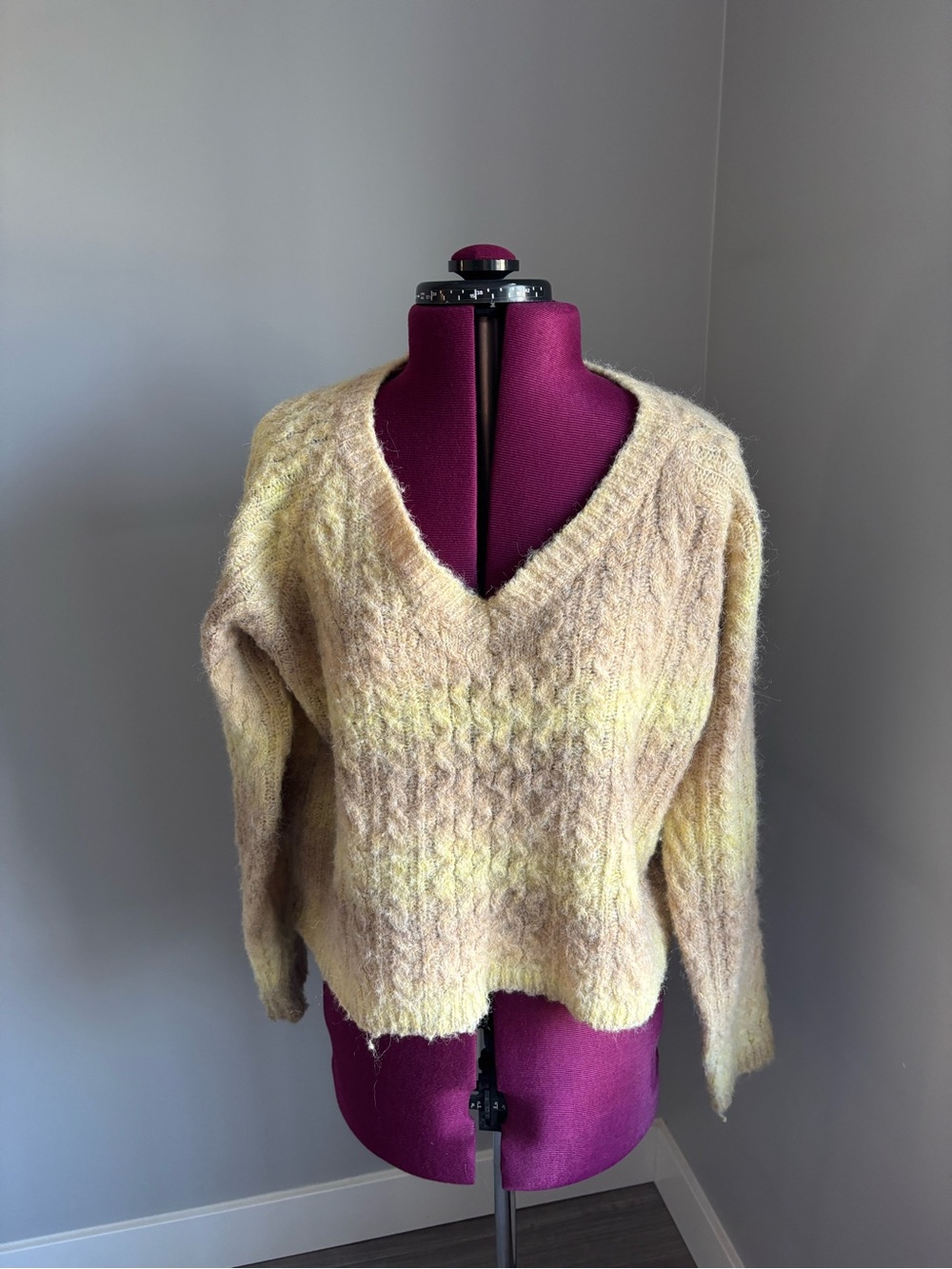 The Korner Soft Yellow V-Neck Women's Sweater